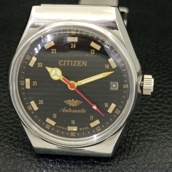 Vintage 1984 Citizen Automatic Mens Silver Watch W/daydate & Gold accents - Picture 3 of 9